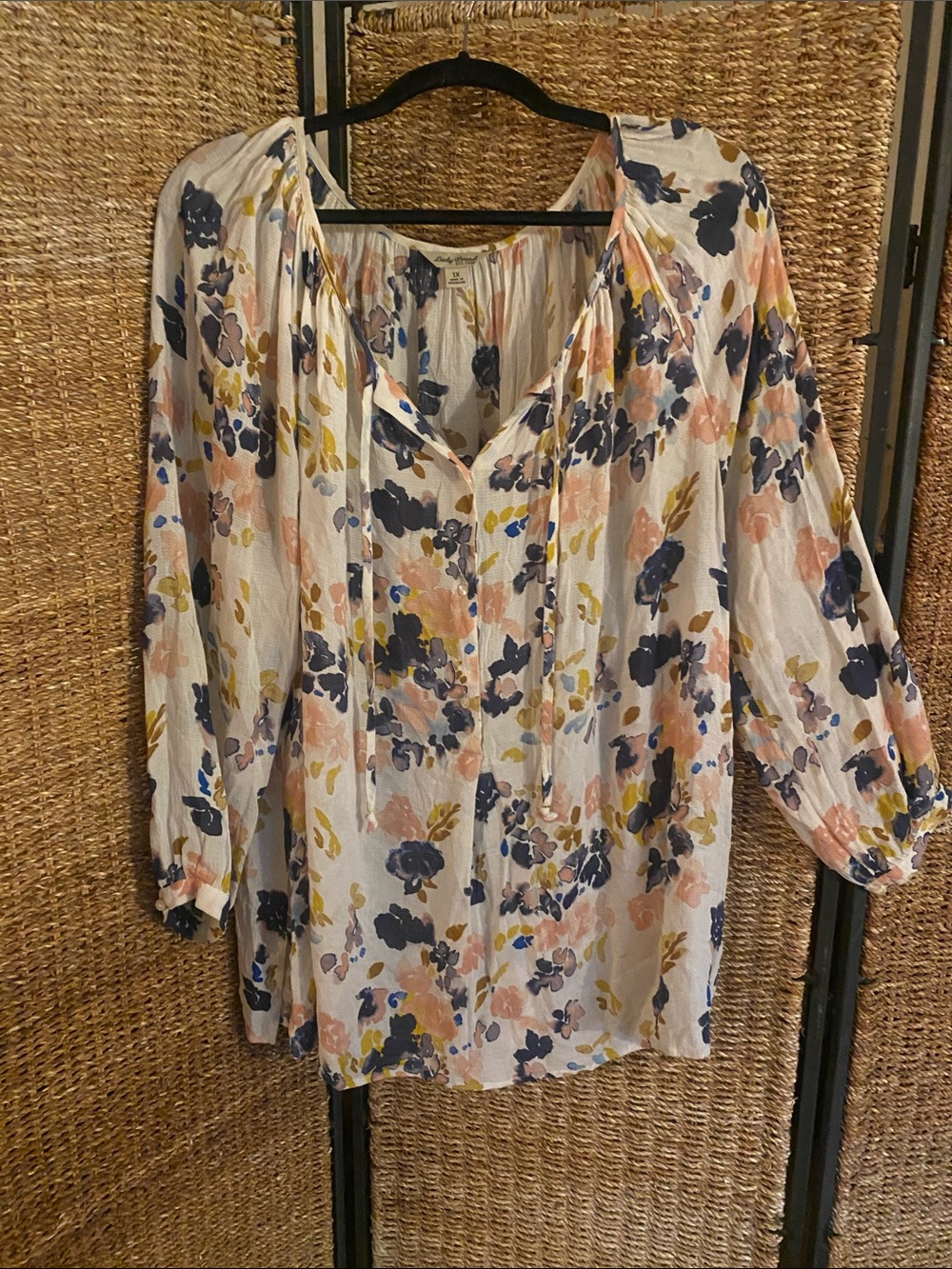 Lucky Brand - Rayon- Cream Peasant Blouse - 1X - floral button front